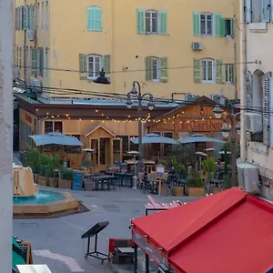  Apartamento *appartement Climatise Au Coeur Du Vieux Port*