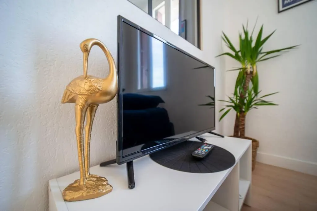 Fully Equipped Apartment Parc Longchamp Marsella