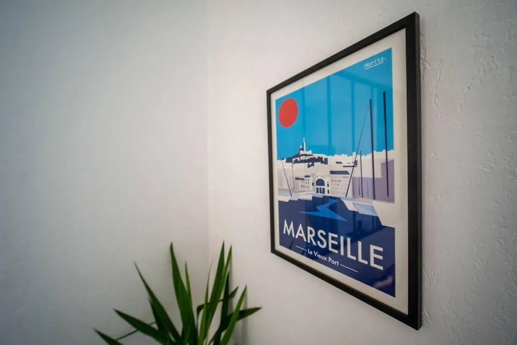 Fully Equipped Apartment Parc Longchamp Marsella Francia